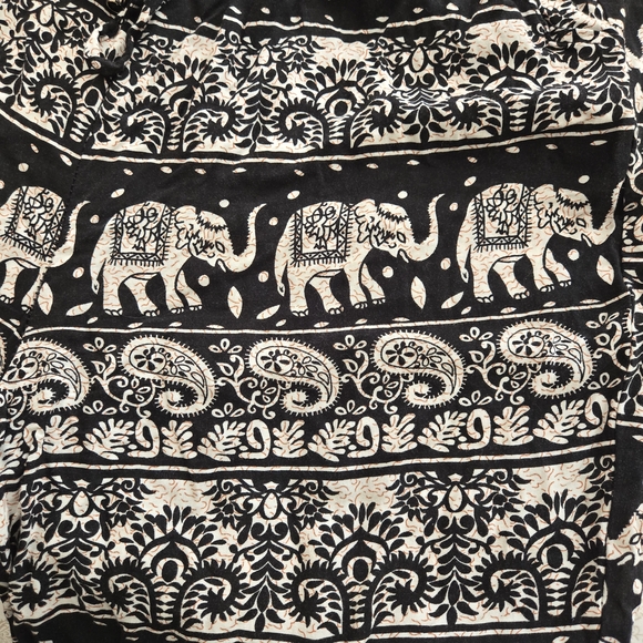🐘Woman's Breezy Pants in Elephant Print - Picture 3 of 4